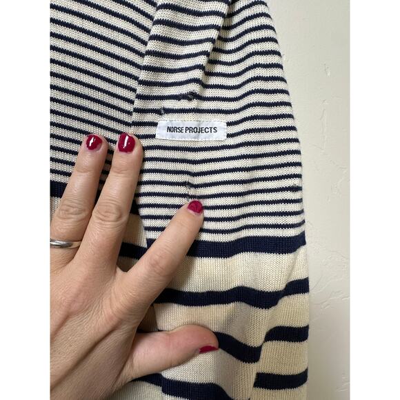 Norse Projects Striped Extra Fine Merino Wool Made in Italy Sweater size Large - Picture 6 of 7